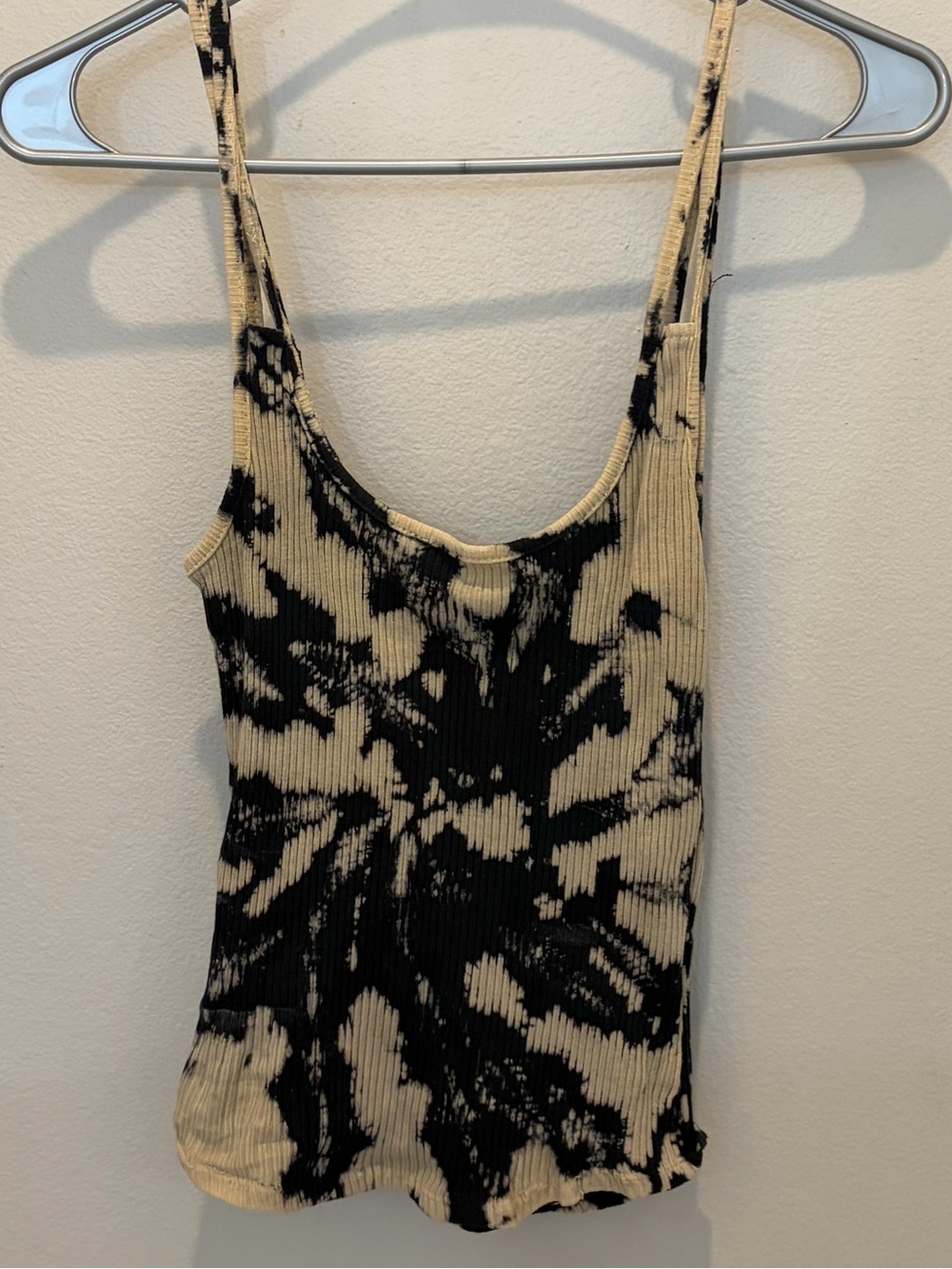 Gilded Intent Black & Cream Tie-Dye Ribbed Tank